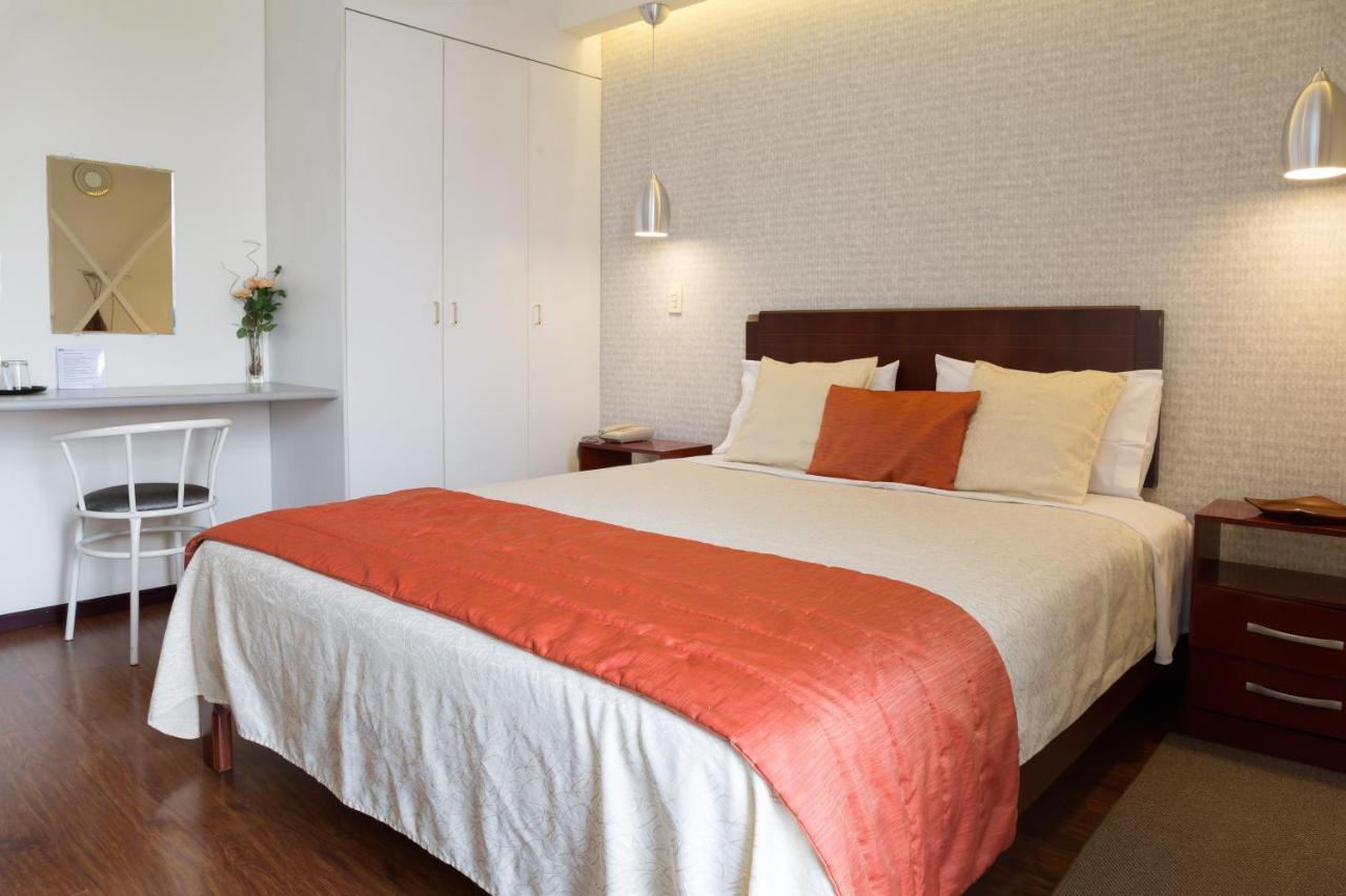 Suites Metropoli กีโต ภายนอก รูปภาพ
