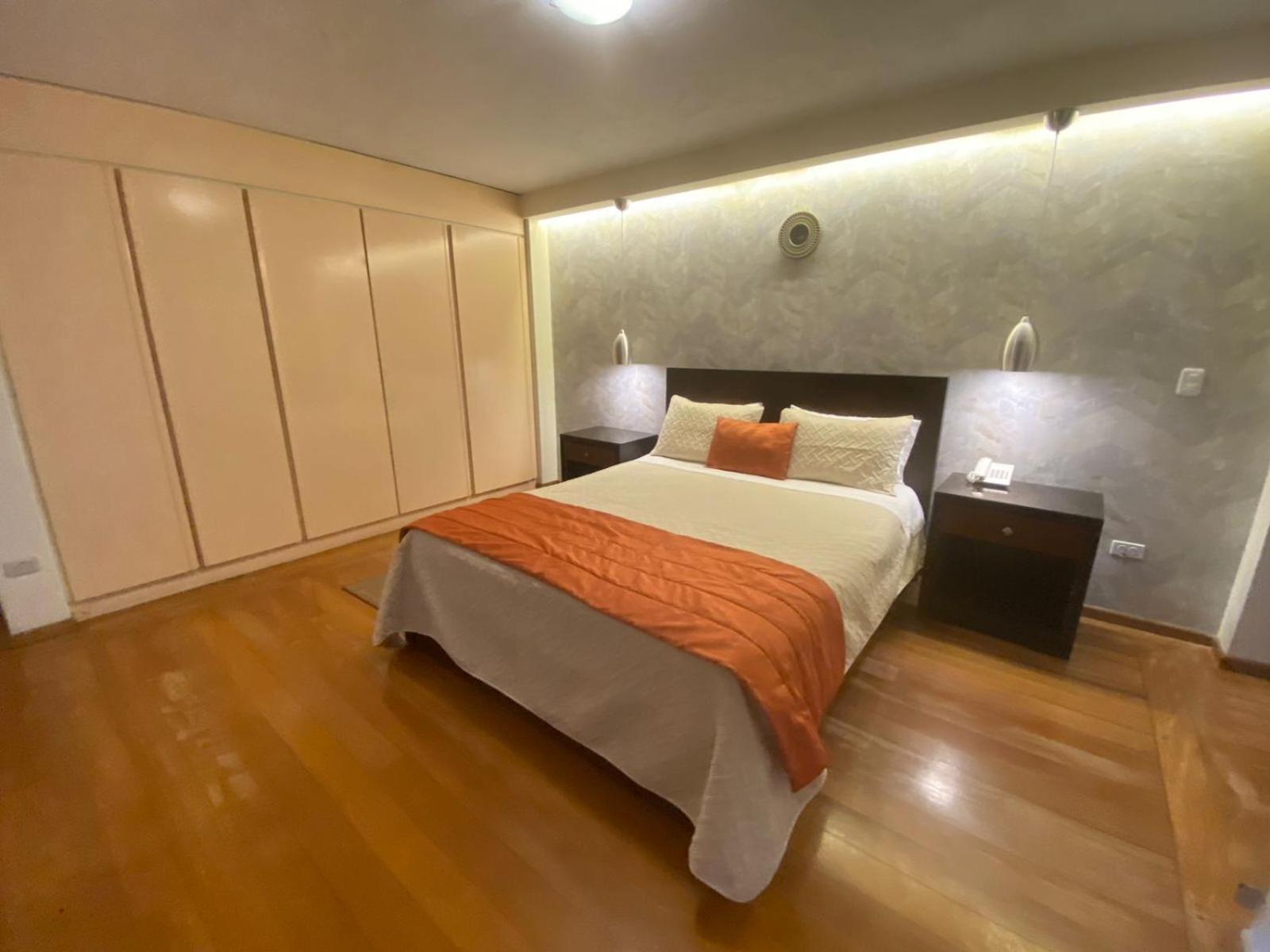 Suites Metropoli กีโต ภายนอก รูปภาพ