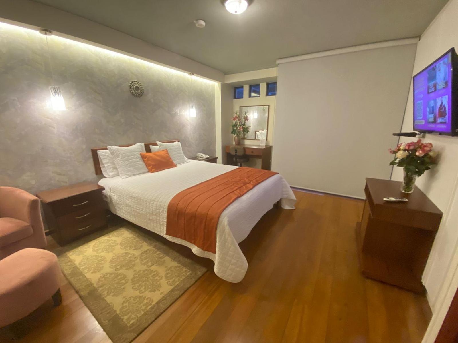 Suites Metropoli กีโต ภายนอก รูปภาพ