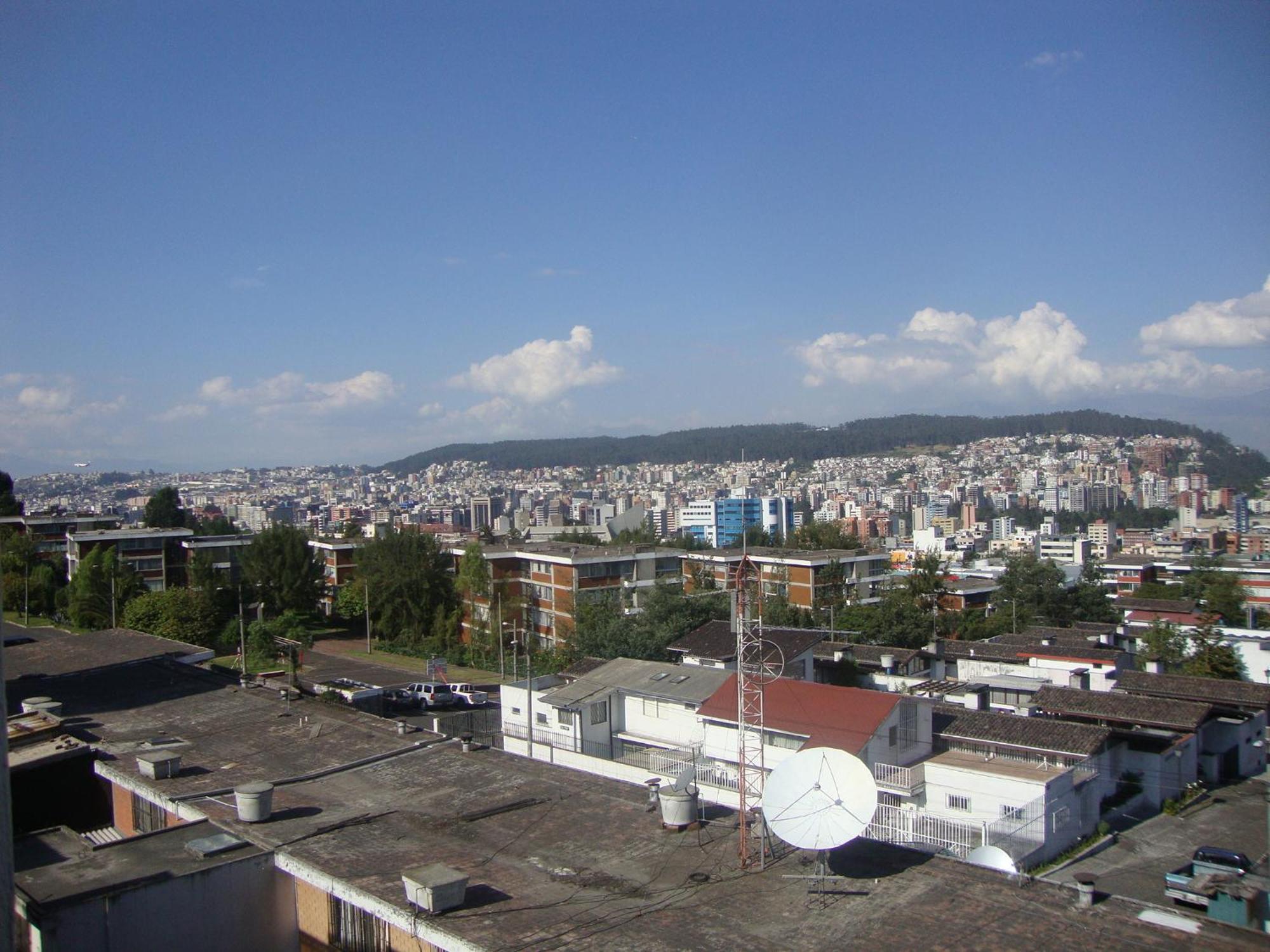 Suites Metropoli กีโต ภายนอก รูปภาพ