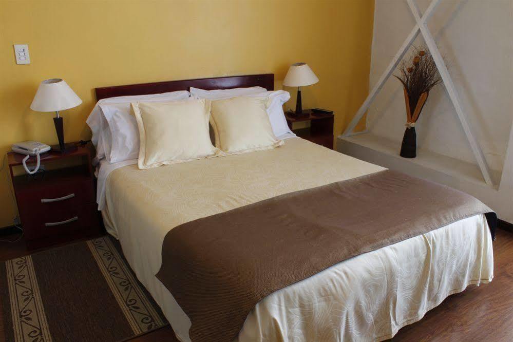Suites Metropoli กีโต ภายนอก รูปภาพ